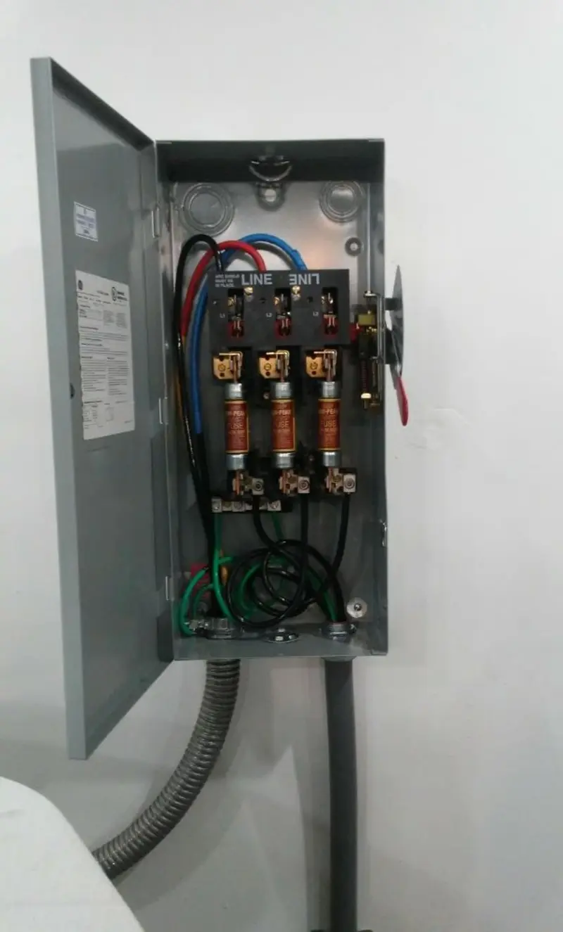 Three-phase disconnect switch installed for Electrical Wiring & Rewiring in Mount Hood Villages